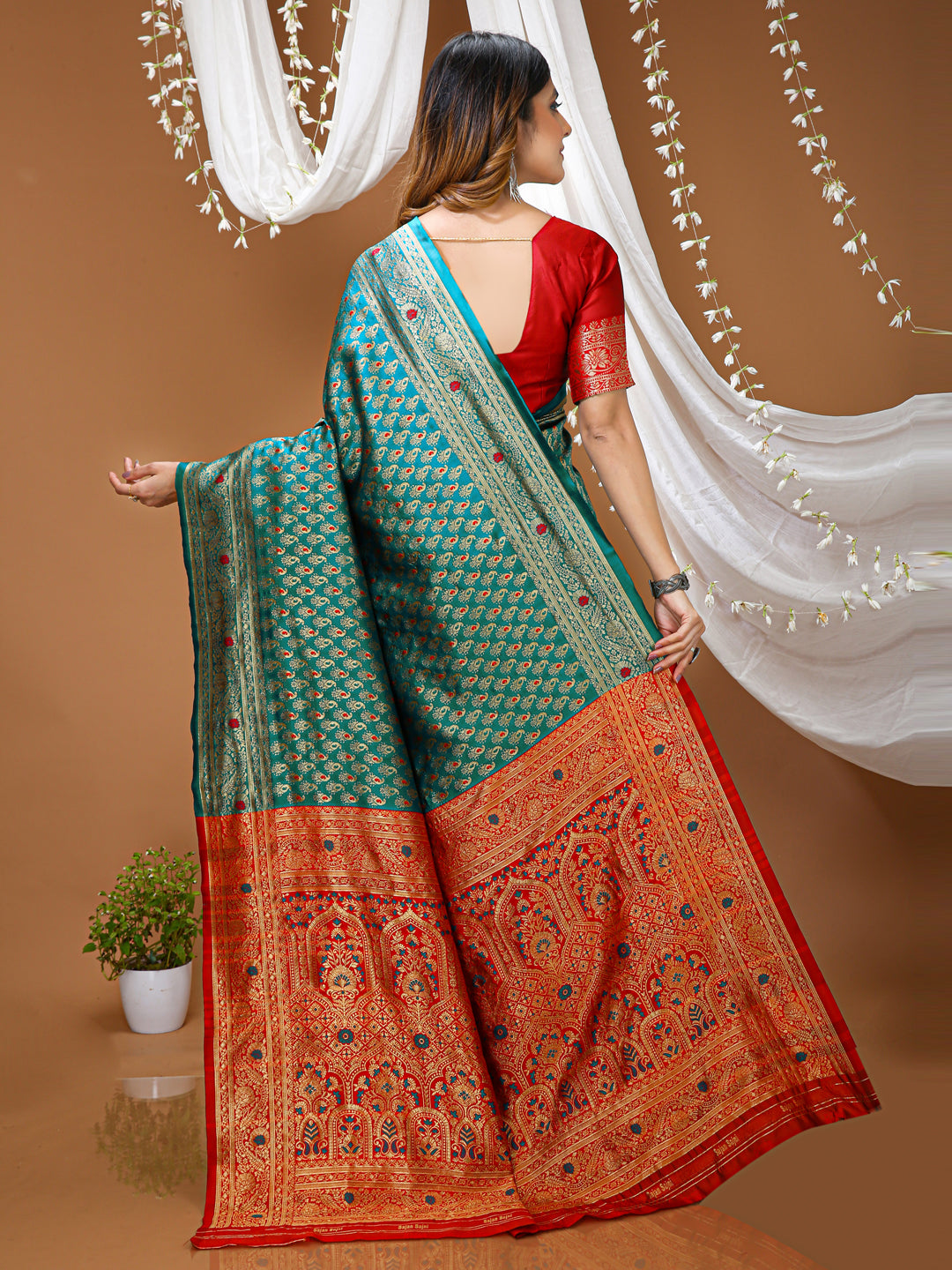 Teal Blue Lichi Silk Jacquard Saree with Beautiful Rich Pallu