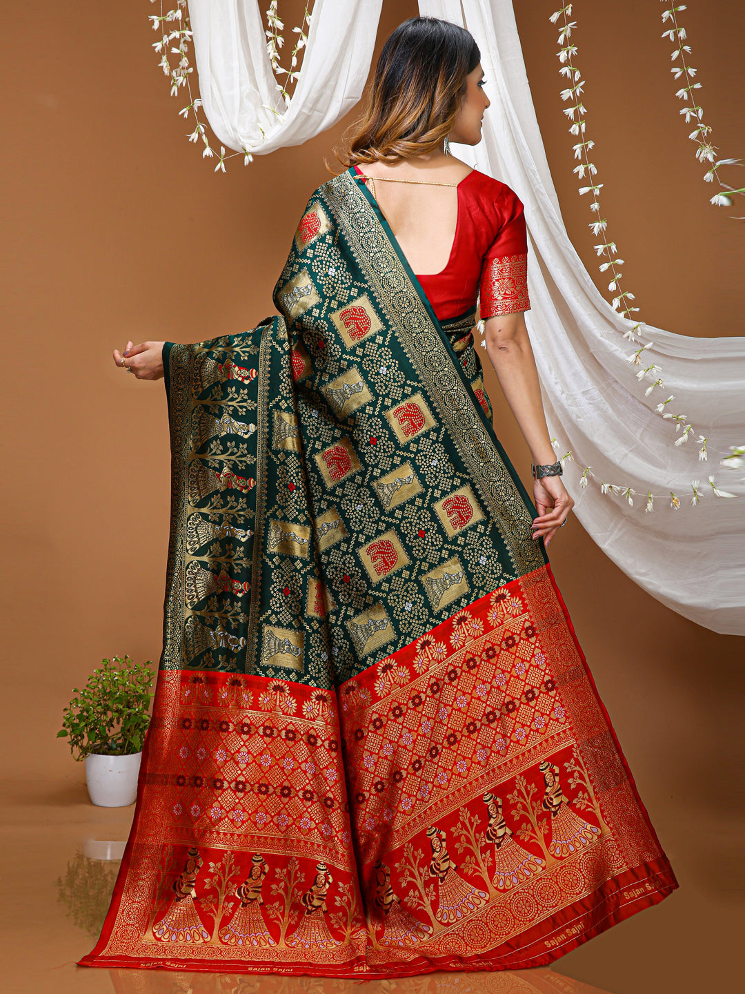 Green Soft Lichi Silk Saree with All-Over Jacquard Work