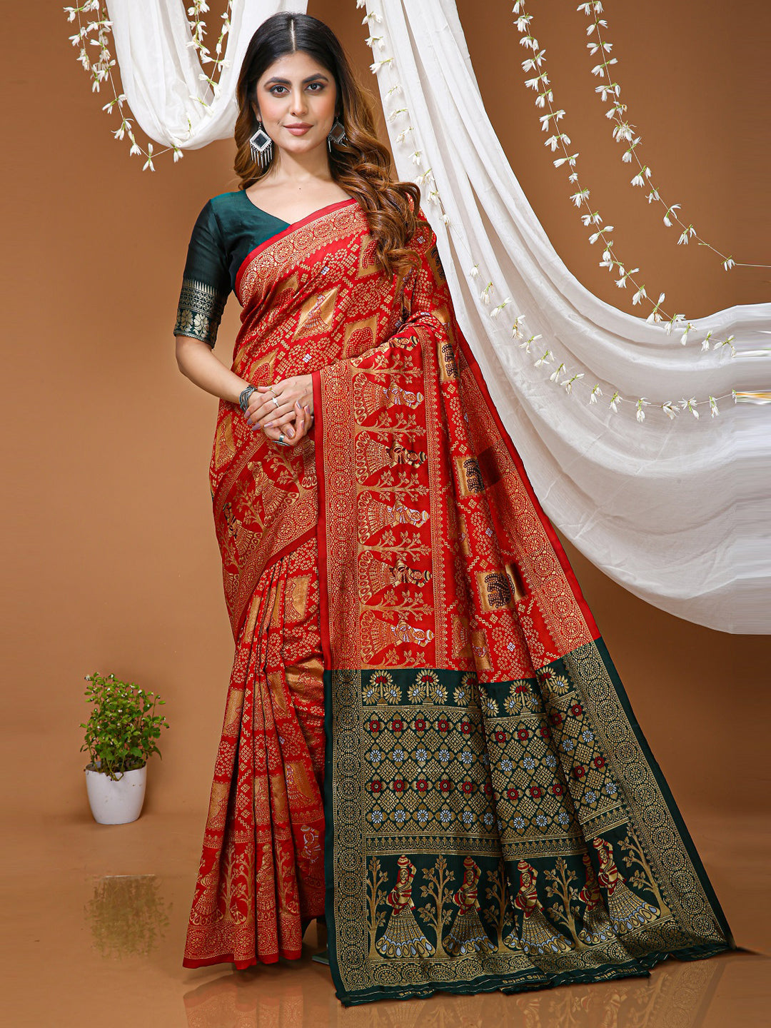 Red Lichi Silk Jacquard Saree with Beautiful Rich Pallu