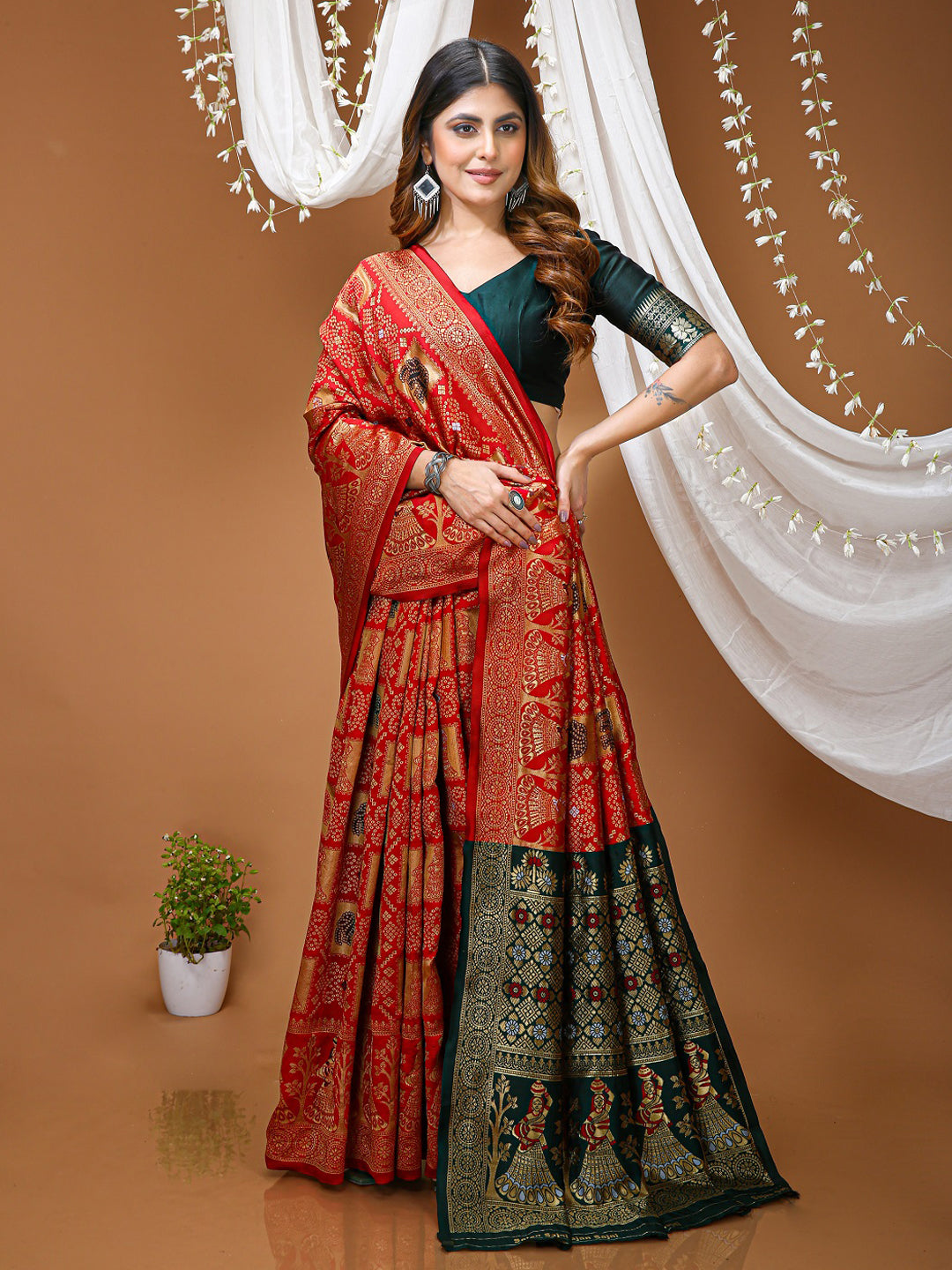 Red Lichi Silk Jacquard Saree with Beautiful Rich Pallu