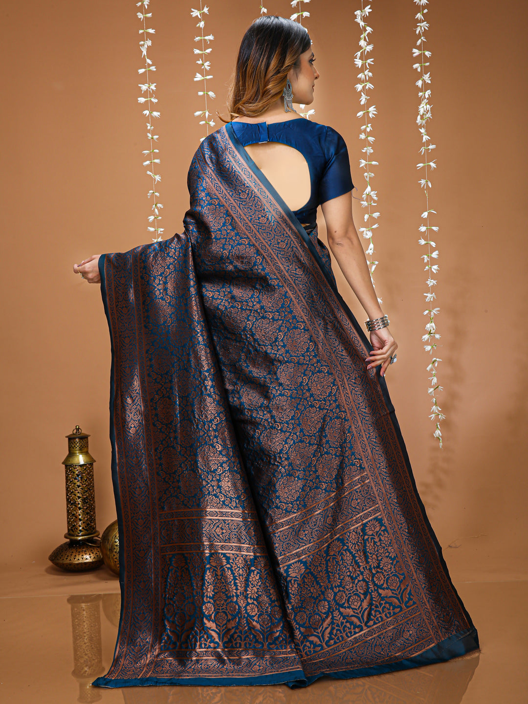 Navy Blue Kanchipuram Lichi Silk Saree with Jacquard Border Blouse