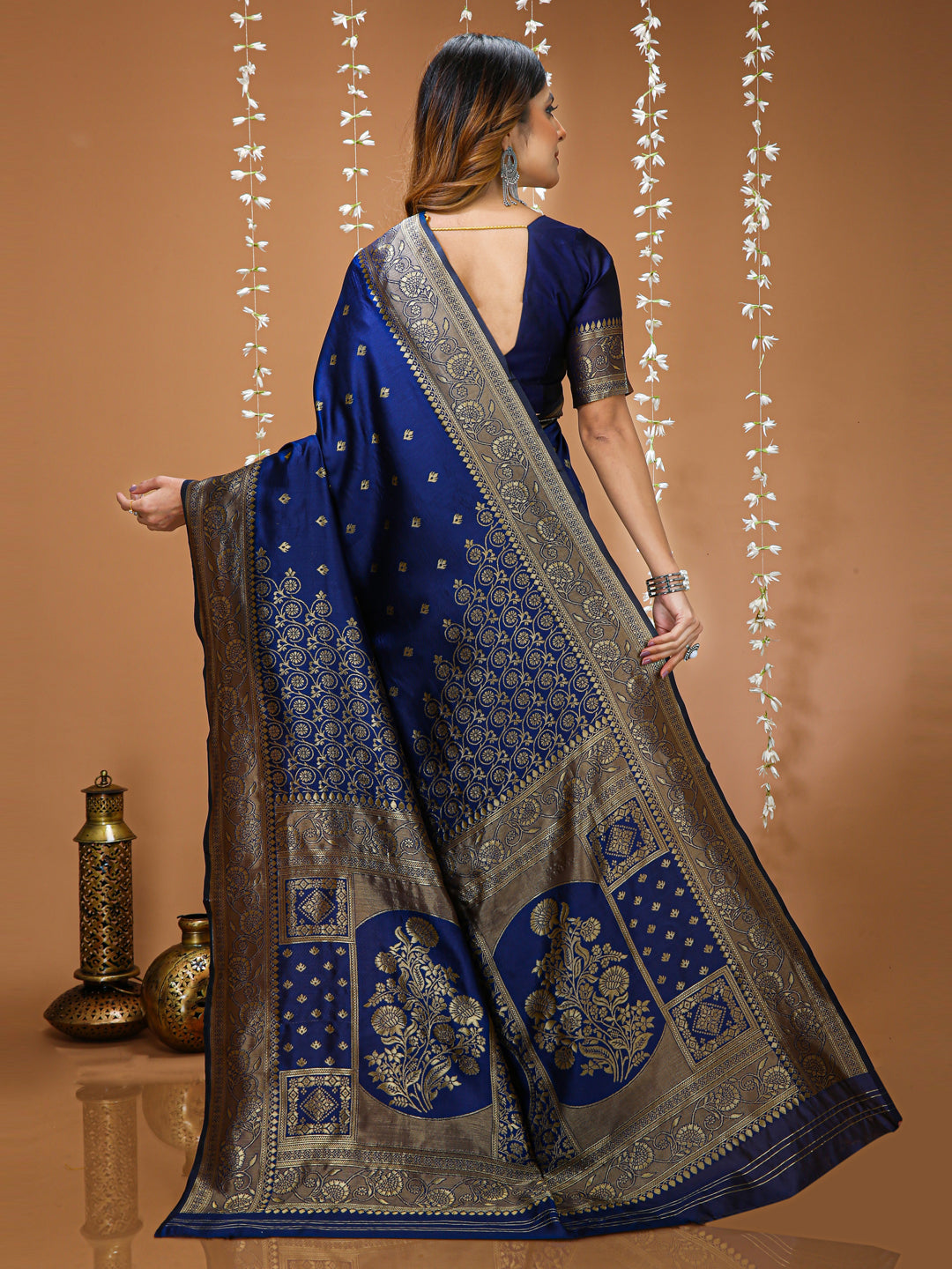 Navy Blue Lichi Silk Saree with Elegant Butta Work & Rich Pallu