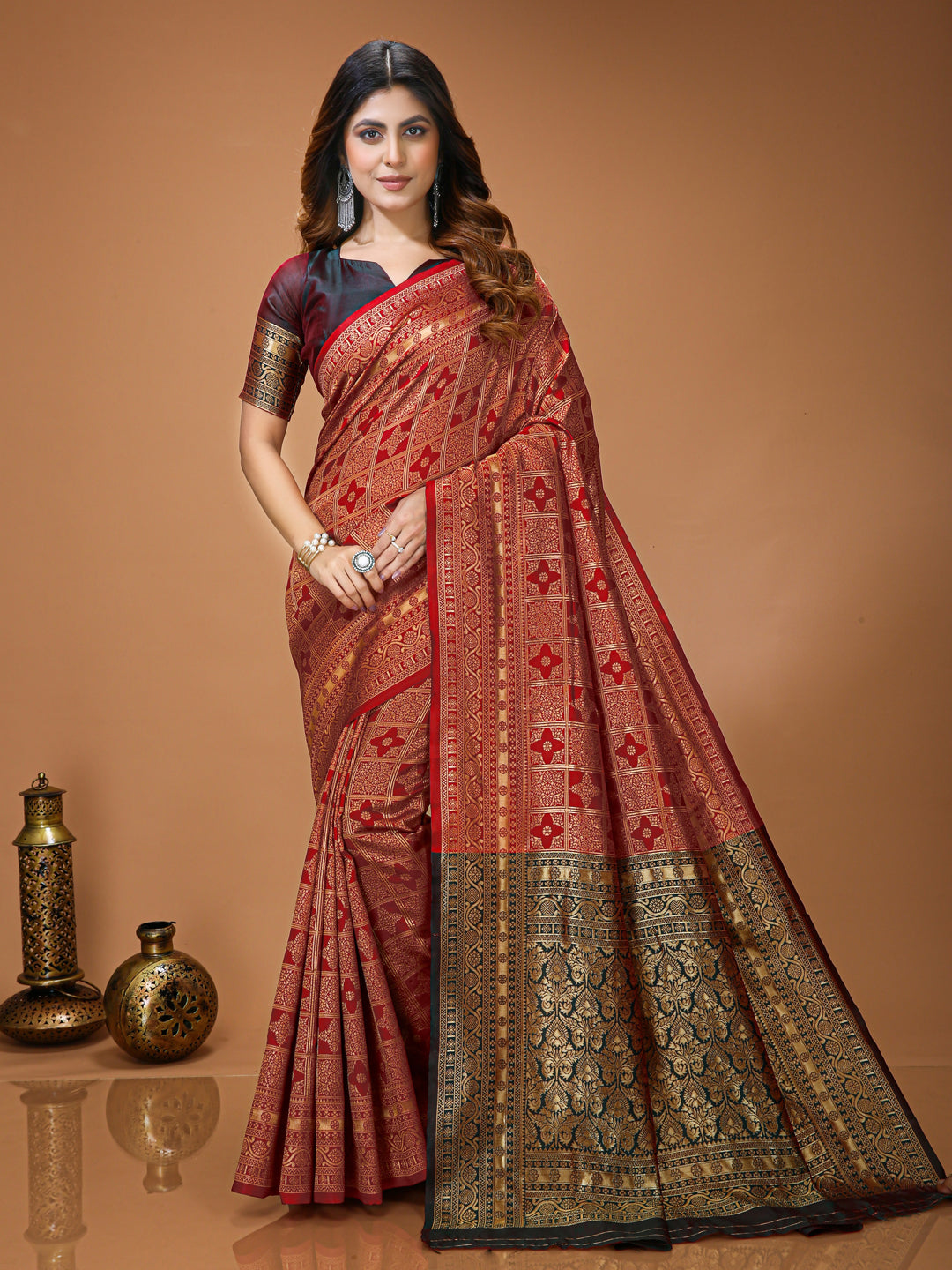 Red Lichi Silk Saree with Rich Jacquard Pallu