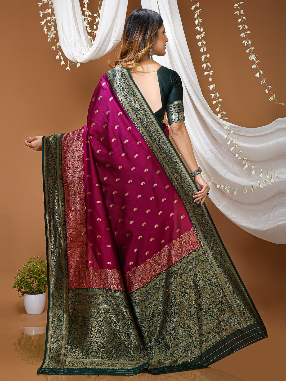 Magenta Lichi Silk Kanchipuram Saree with Rich Jacquard Border