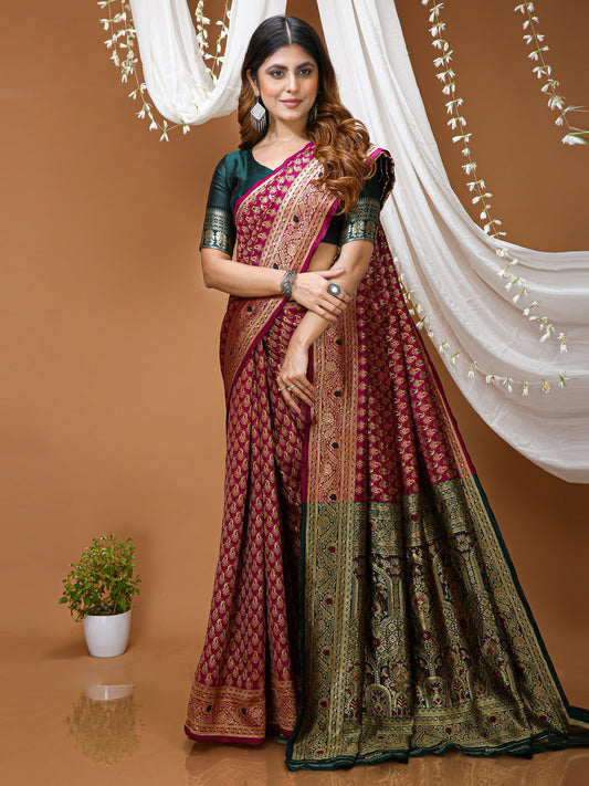 Magenta Lichi Silk Jacquard Saree with Beautiful Rich Pallu