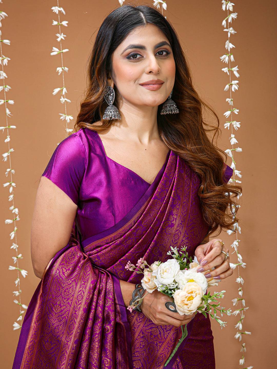 Magenta Kanchipuram Lichi Silk Saree with Jacquard Border Blouse