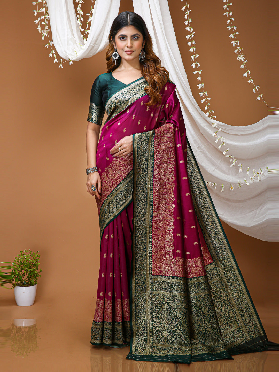 Magenta Lichi Silk Kanchipuram Saree with Rich Jacquard Border