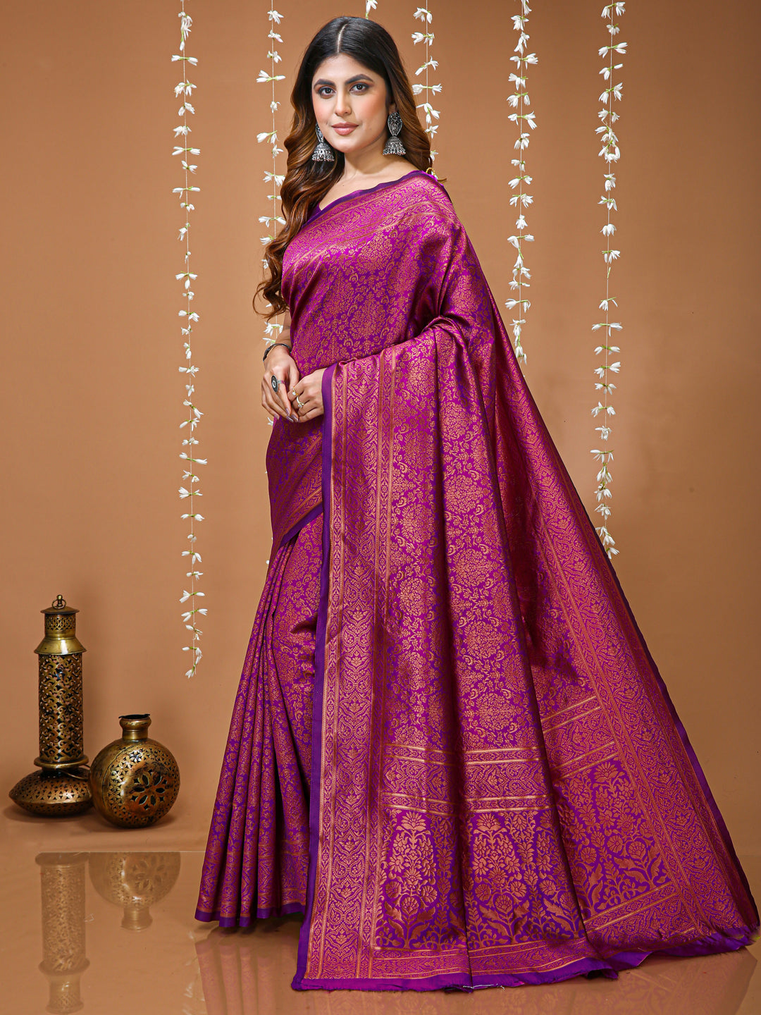 Magenta Kanchipuram Lichi Silk Saree with Jacquard Border Blouse
