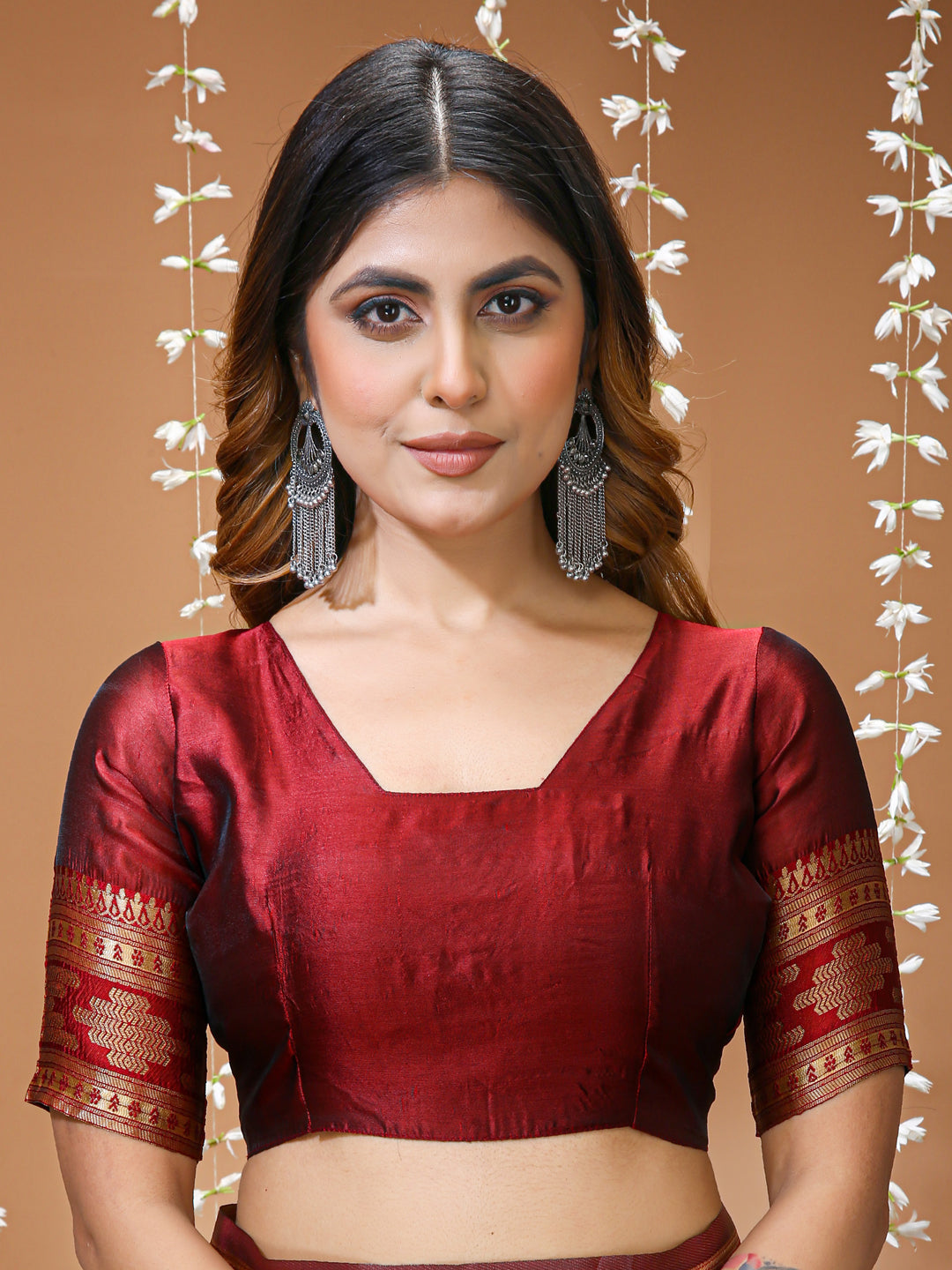 Maroon Kanchipuram Lichi Silk Saree with Jacquard Border Blouse