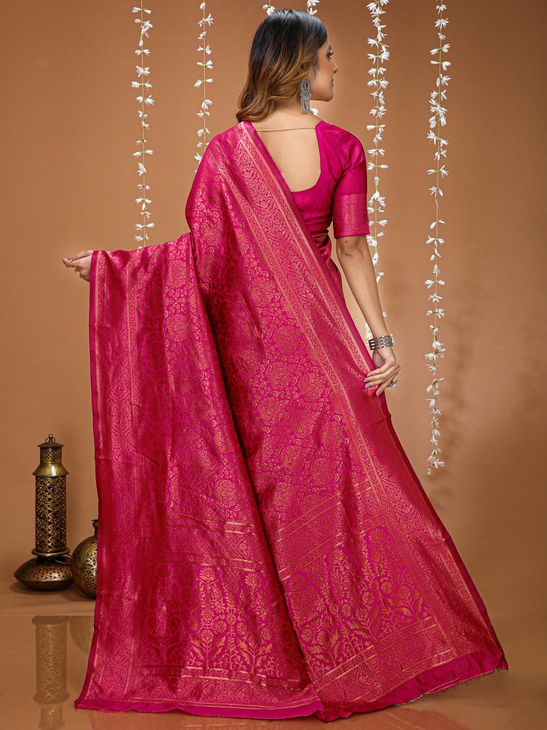 Pink Kanchipuram Lichi Silk Saree with Jacquard Border Blouse