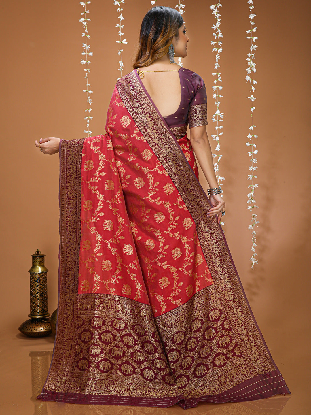 Red Soft Lichi Silk Kanchipuram Jacquard Saree
