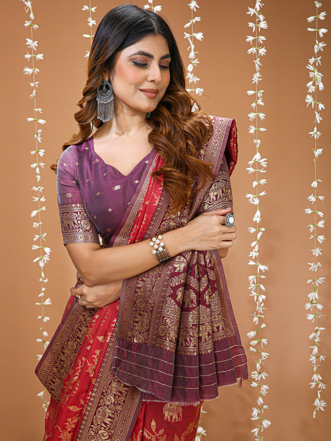 Red Soft Lichi Silk Kanchipuram Jacquard Saree