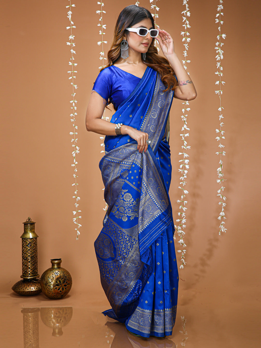 Royal Blue Lichi Silk Saree with Elegant Butta Work & Rich Pallu