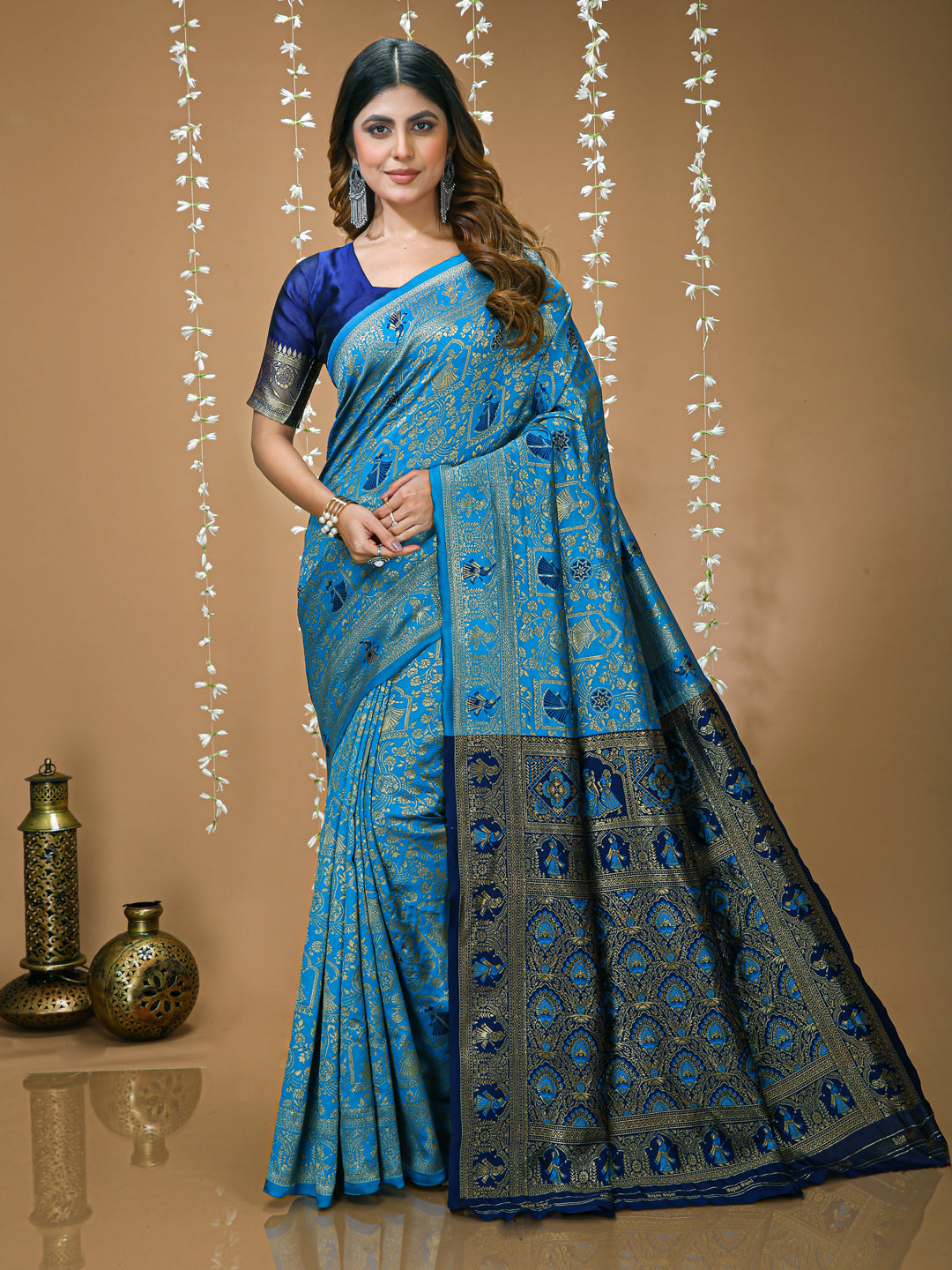 Blue Kanchipuram Style Lichi Silk Saree With Jacquard Work