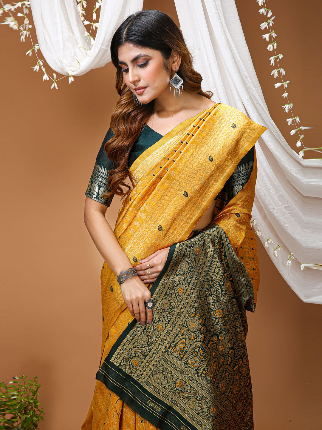 Yellow Lichi Silk Jacquard Saree with Beautiful Rich Pallu